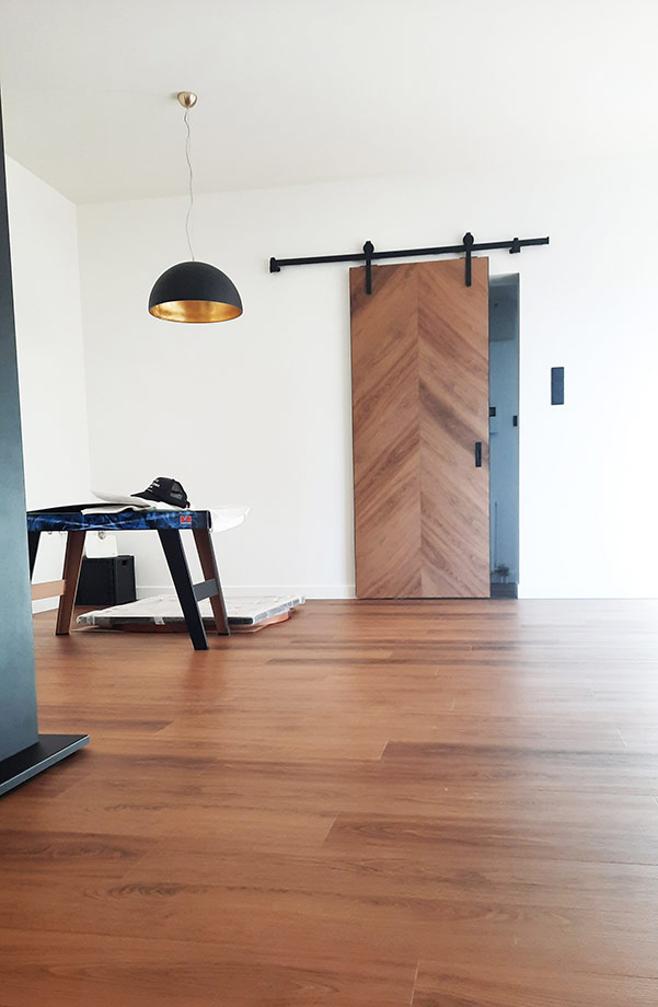 Συρόμενη Πόρτα Ξύλινη