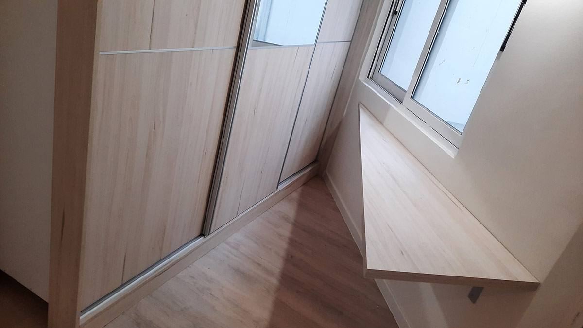 Ξύλινα Ντουλάπια