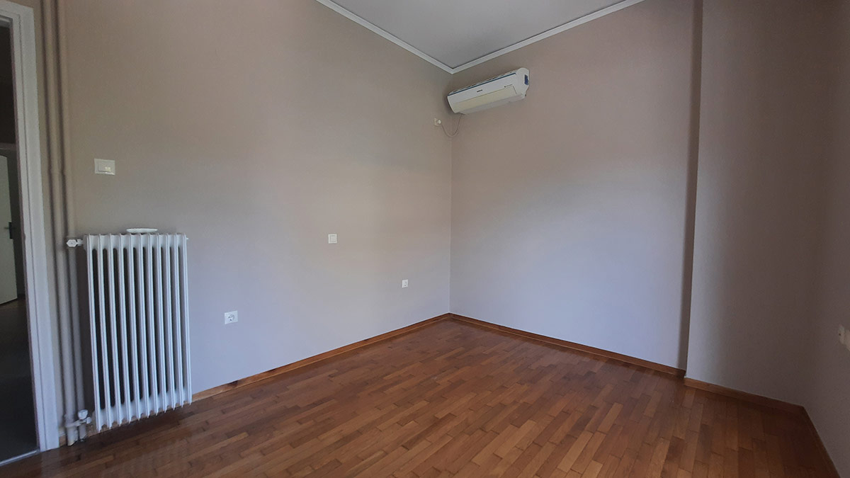 Βάψιμο Τοίχων σε Γήινους Τόνους