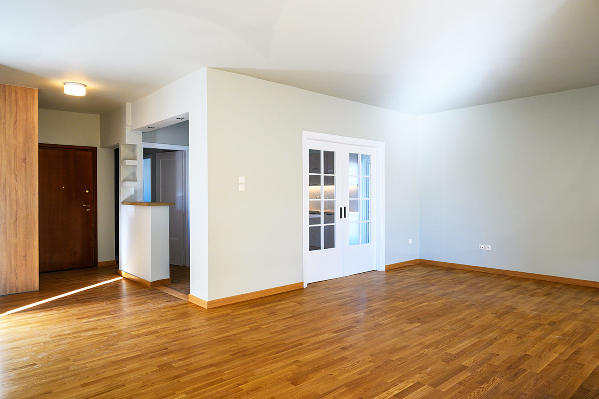 Άνοιγμα Τοίχου Κουζίνας για Φωτισμό Χώρου απο Παράθυρο