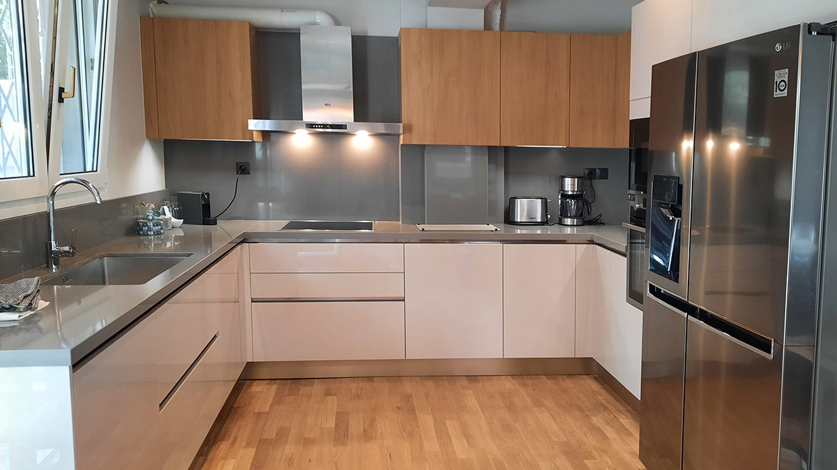 Μοντέρνα Κουζίνα Λάκα