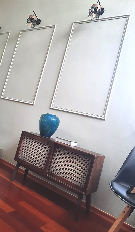 Διακοσμητικές Κορνίζες Τοίχου