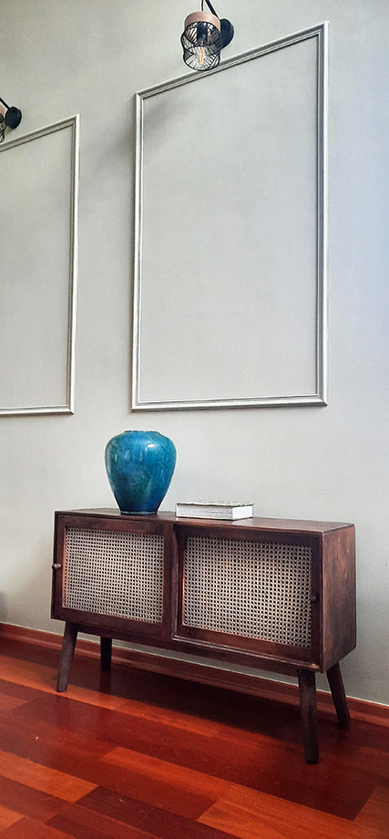 Κορνίζες Τοίχου με Ξύλινα Προφίλ