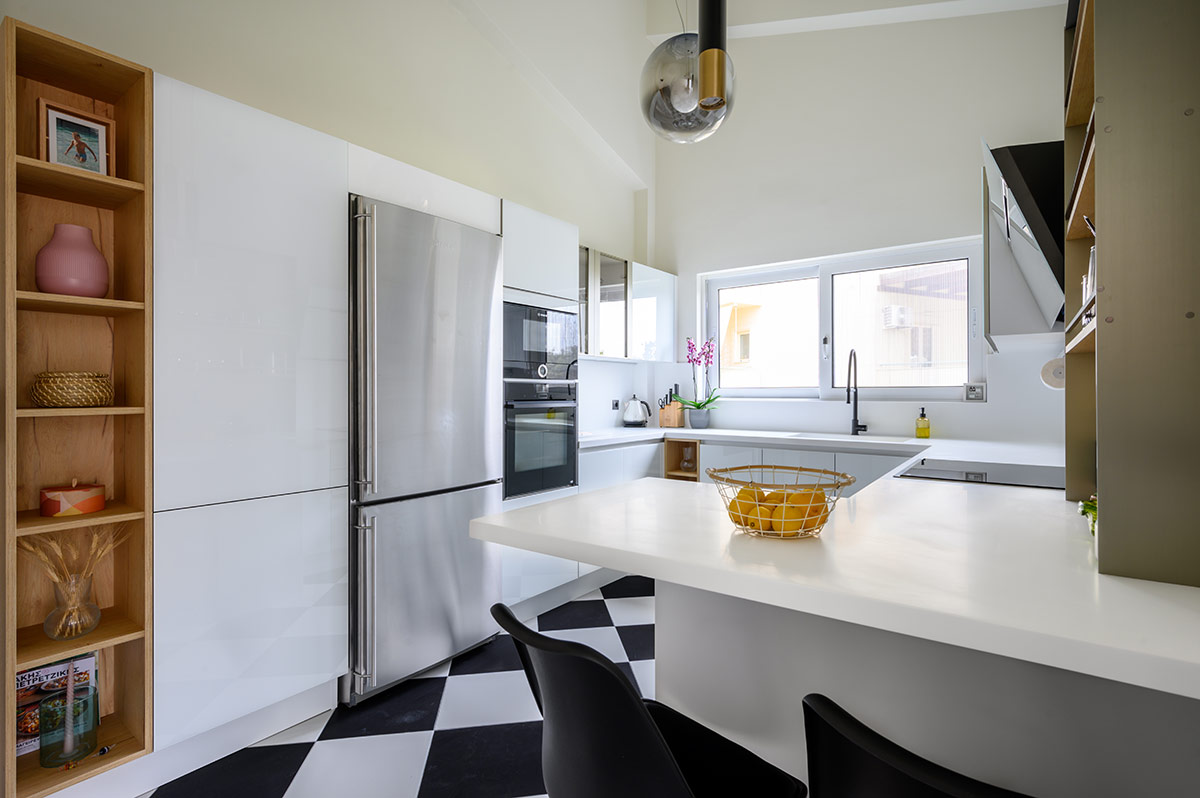 Κουζίνα με Πλακάκι Σκακιέρα