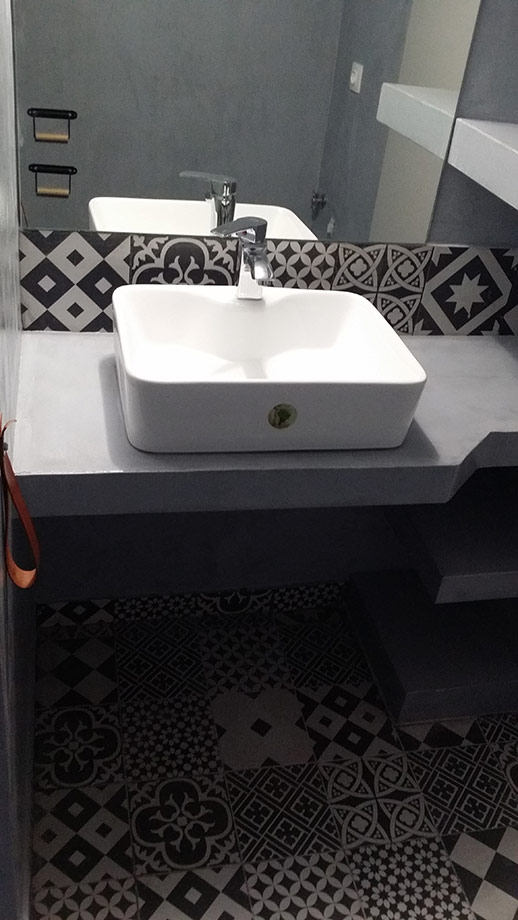 Λευκός Νιπτήρας