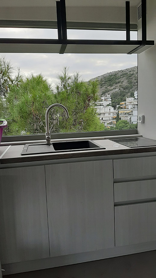 Ράφια και Πάγκος Κουζίνας