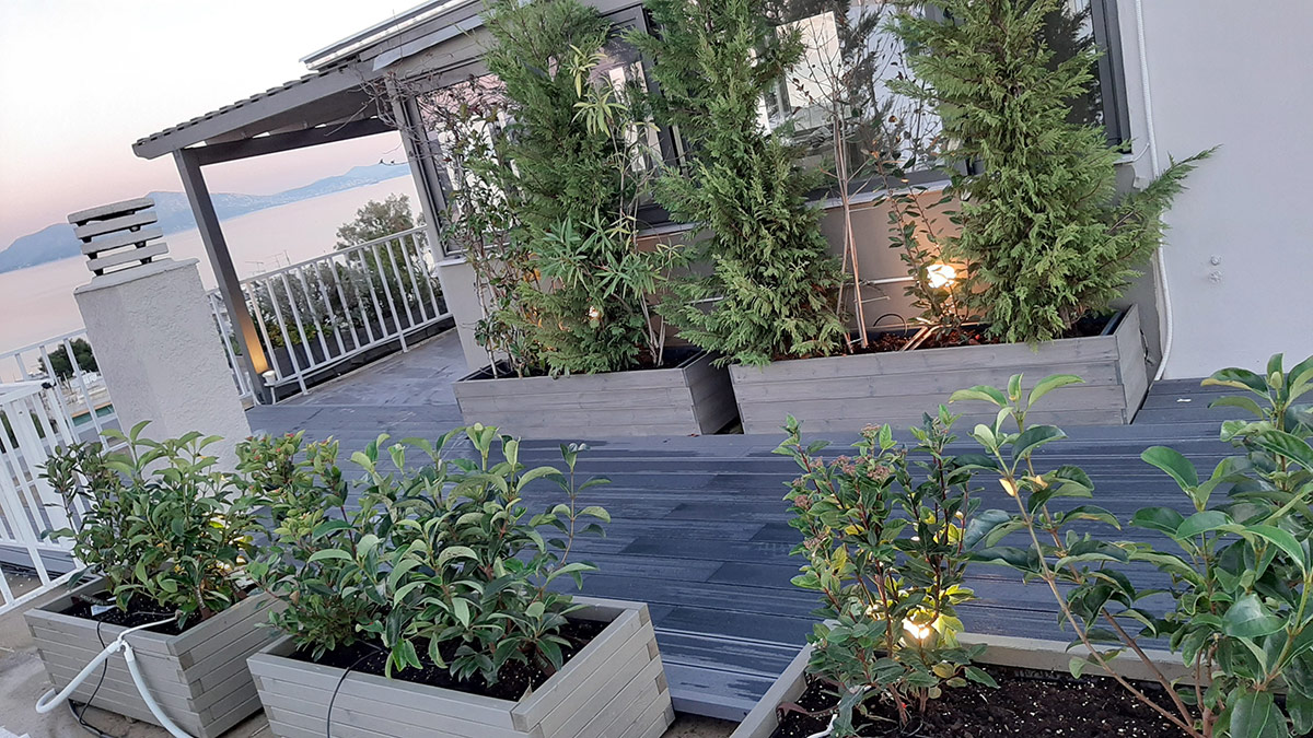Επένδυση Deck σε Roof Garden