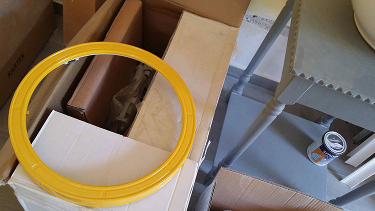 Βάψιμο Παλιού Καθρέφτη σε Κίτρινο Χρώμα