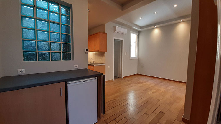 Πάγκος Φαγητού με Ανάκληση