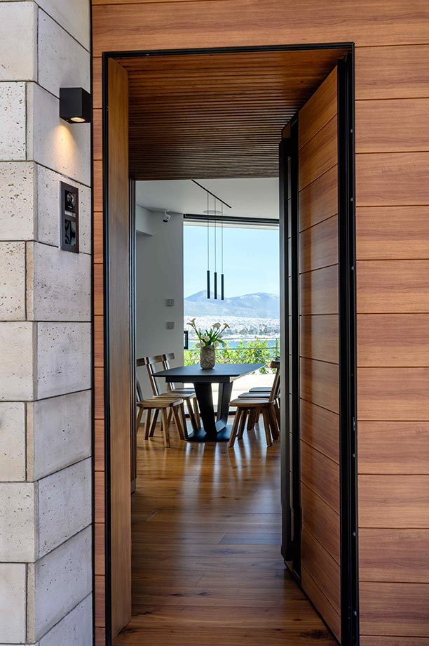 Πόρτα εισόδου με κρυφή κάσα Flowless